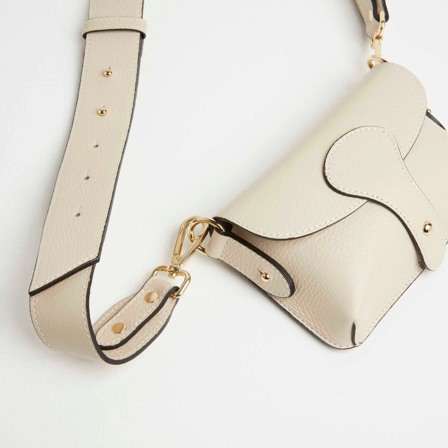 Giulietta Crossbody Bag With Wide Chunky Strap by Clemés