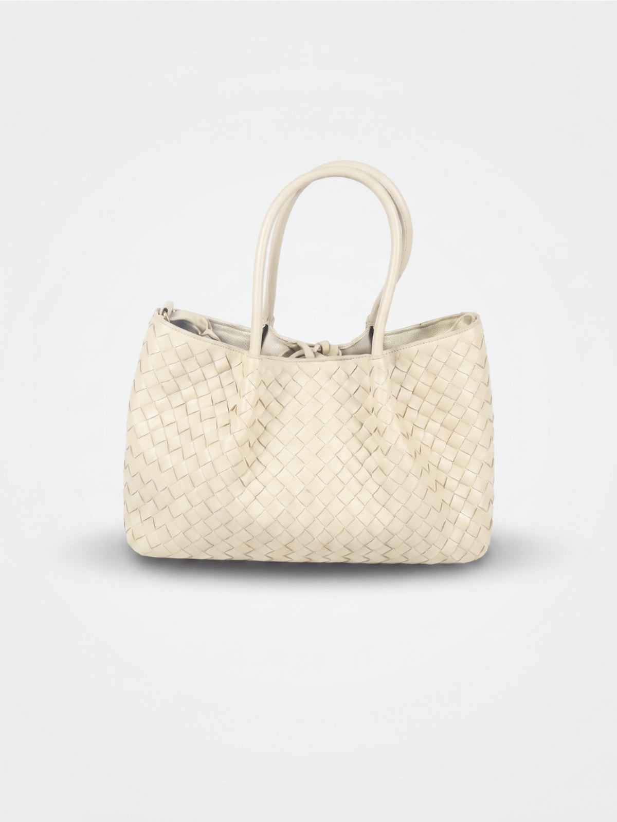 Ornella woven leather bag by Clemés in White, professional studio shot with contact shadow