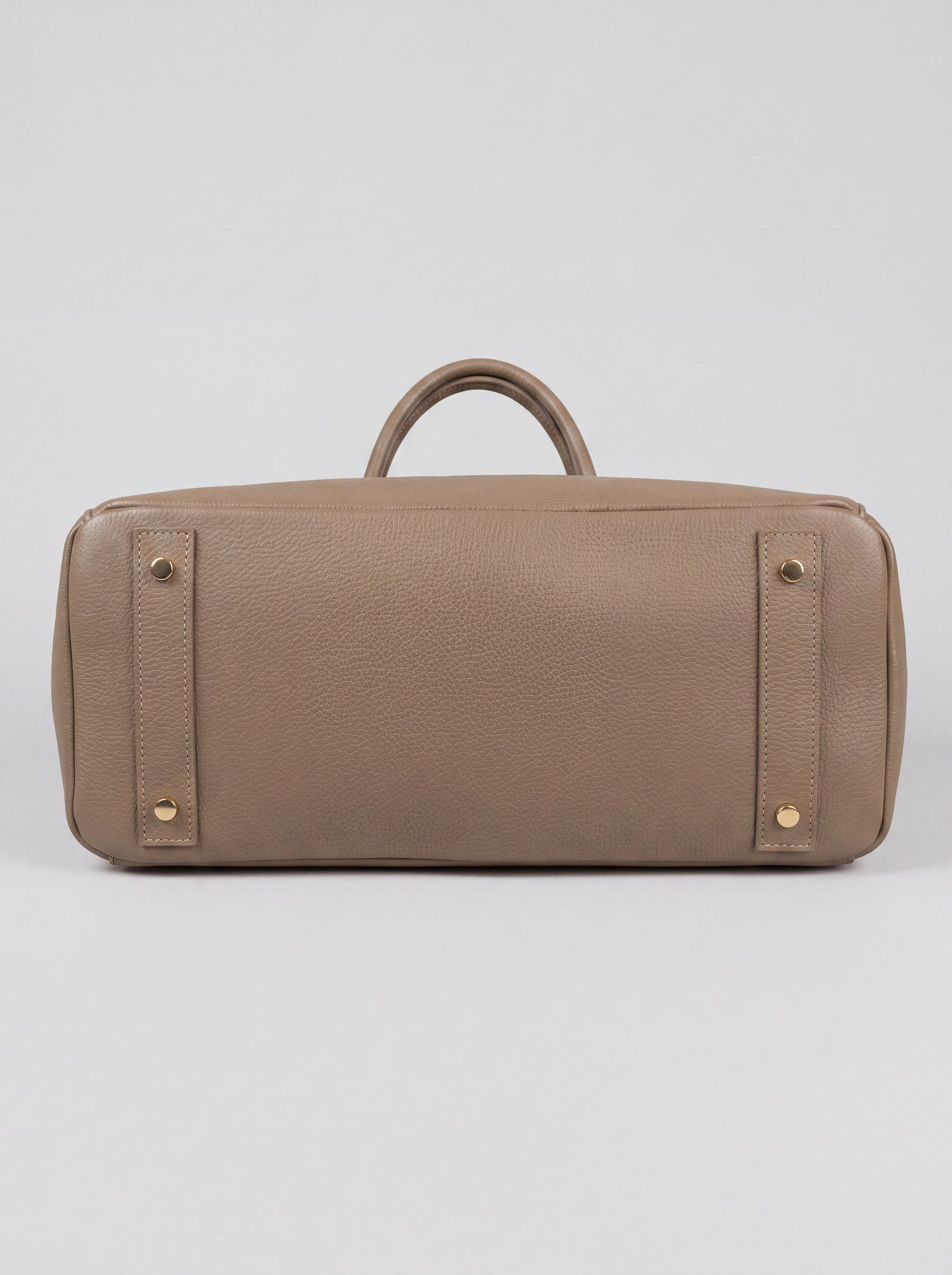 Valentina Maxi Leather Tote in Taupe, leather base with protective feet